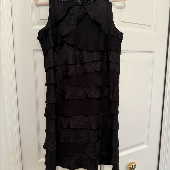 Elegant Black Layered Dress - Picture 1 of 4